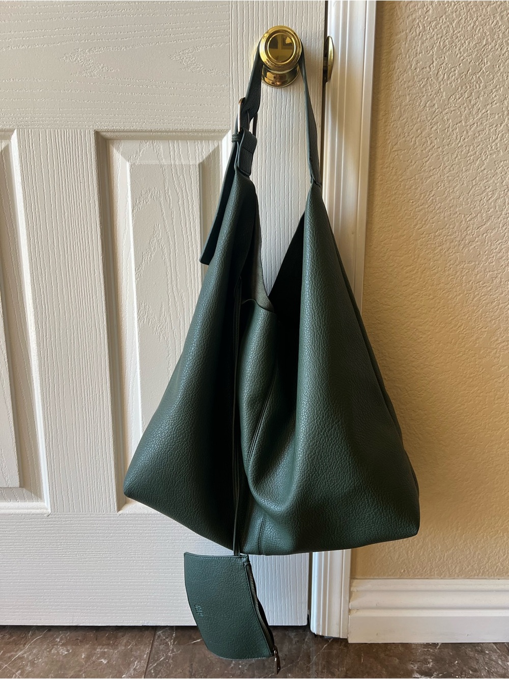 Dark Green GAP Hobo Bag with magnetic closure and attached wallet